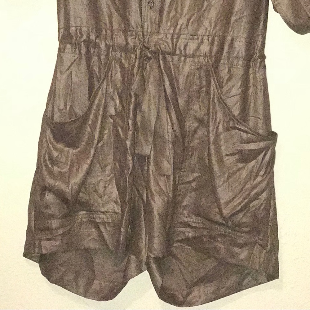 Romper - Picture 2 of 2